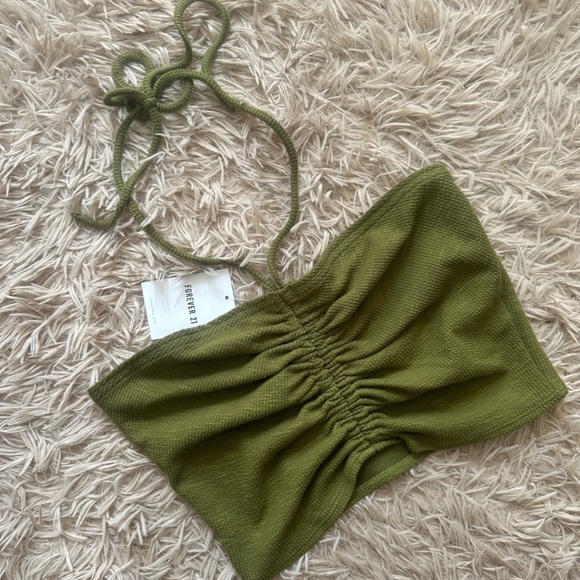 Tops - Green Ruched Knit Halter Top